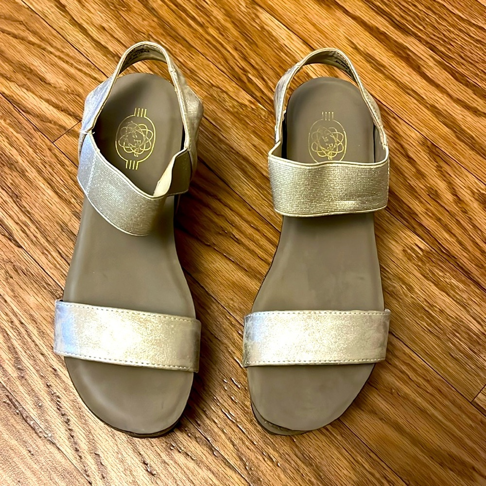 Hocus Pocus Women’s Sandals Size 8.5